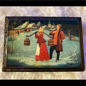 Vintage 1977 Handcrafted Russian Folk Art Winter Along The Street Trinket Box